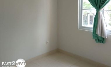 Dijual/Disewakan Rumah Azura Vanya Park BSD City Tangerang Murah Bagus Nyaman Strategis