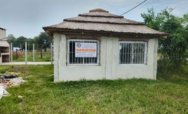 En venta: Cabaña a terminar con pileta en Romang
