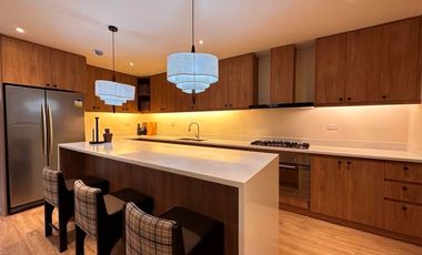 FOR SALE FULLY FURNISHED HOUSE IN BF HOMES