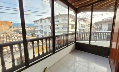 SE ARRIENDA APARTAMENTO EN EL CARMEN DE VIBORAL