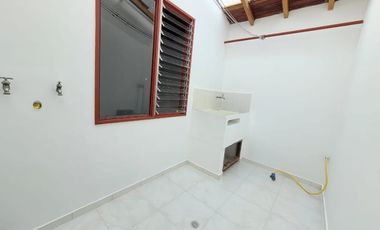 SE ARRIENDA APARTAMENTO EN EL CARMEN DE VIBORAL