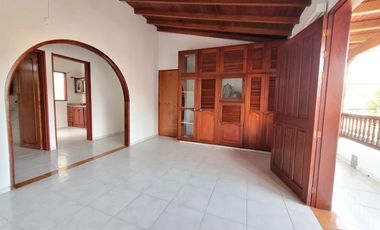 SE ARRIENDA APARTAMENTO EN EL CARMEN DE VIBORAL
