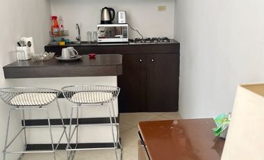 FABULOSA CASA DENTRO DE AREA CERRADA