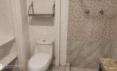 Amueblada con servicios a una cuadra de Paseo del Conquistador