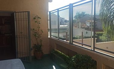VENTA CHALET 6 AMBIENTES CON PILETA Y COCHERA RAMOS MEJIA