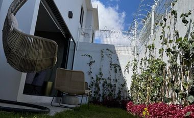 CASA RESIDENCIAL MINIMALISTA CON EQUIPAMIENTO EN PACHUCA A 5 MINUTOS DE ZONA PLATEADA