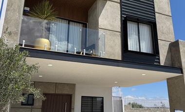 CASA RESIDENCIAL MINIMALISTA CON EQUIPAMIENTO EN PACHUCA A 5 MINUTOS DE ZONA PLATEADA