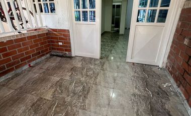 SE ALQUILA APARTAESTUDIO  EN EL BARRIO CHAPINERO