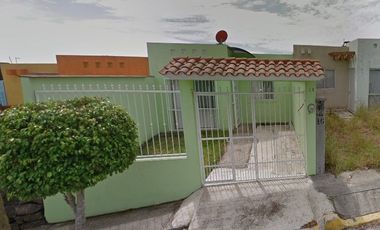 CASA EN VENYA EN La Colina, Fraccionamiento Lomas de Miradores,Lomas de Miradores, Ver. GD