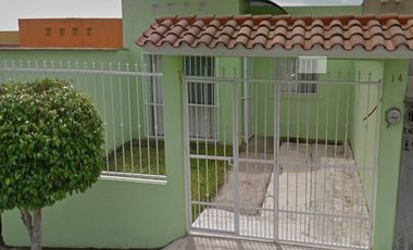 CASA EN VENYA EN La Colina, Fraccionamiento Lomas de Miradores,Lomas de Miradores, Ver. GD