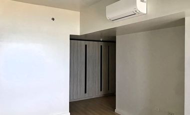 3 Bedrooms Garden Suite Condo with parking  for rent in  Mandani Bay Mandau City Cebu