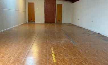 LOCAL ACCESO LOMAS SAN SEBASTIAN