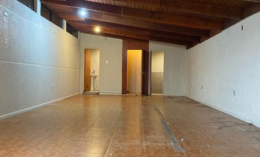 LOCAL ACCESO LOMAS SAN SEBASTIAN