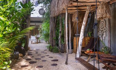 Increíble casa 4 recámaras en Aldea Jabin, Tulum