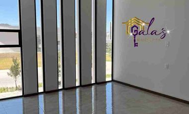 ESTRENA,  5 HABITACIONES CON BAÑO PROPIO!!