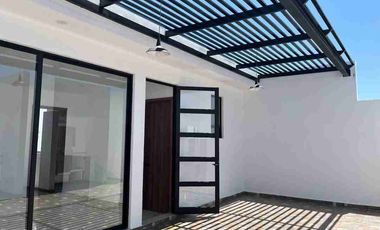 ESTRENA,  5 HABITACIONES CON BAÑO PROPIO!!