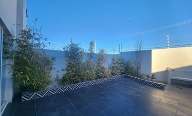 CASA EN RENTA AMUEBLADA FRACCIONAMIENTO RESERVA SUR