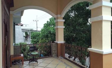 Rumah Classic Baru Renovasi Lokasi Taman Pondok Jati Geluran Taman Sidoarjo