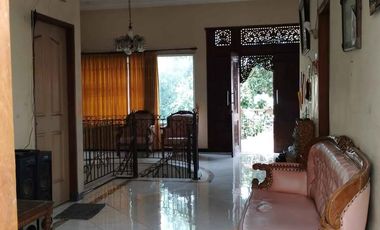 Rumah Classic Baru Renovasi Lokasi Taman Pondok Jati Geluran Taman Sidoarjo
