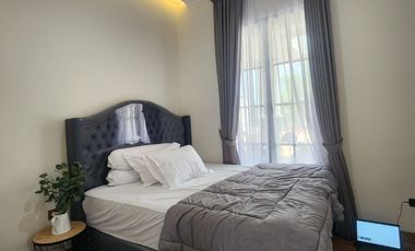 Townhouse Cantik American Classic Area Cirendeu Tangerang Selatan