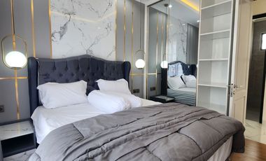 Townhouse Cantik American Classic Area Cirendeu Tangerang Selatan