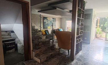 AMPLIA CASA REMODELADA – IDEAL PARA FAMILIAS GRANDES O INVERSIÓN AIRBNB