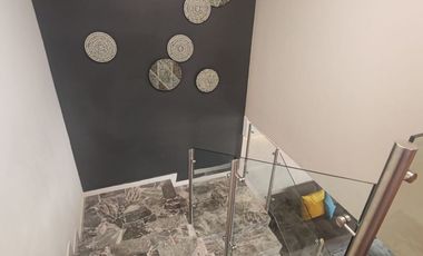 AMPLIA CASA REMODELADA – IDEAL PARA FAMILIAS GRANDES O INVERSIÓN AIRBNB