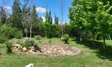 Se vende Parcela con casa en Linares