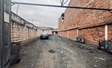 SE VENDE PROPIEDAD CON TERRENO A 5min DEL CENTRO DE CUENCA