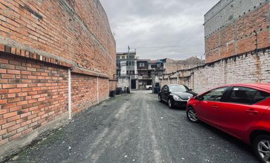 SE VENDE PROPIEDAD CON TERRENO A 5min DEL CENTRO DE CUENCA
