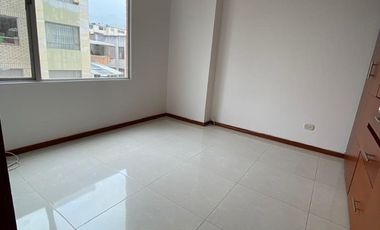 APARTAMENTO EN ARRIENDO