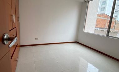 APARTAMENTO EN ARRIENDO