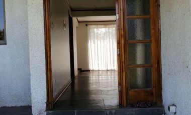 Se Arrienda Casa en Parcela Compartida en Condominio en Pirque