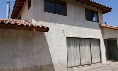 Se Arrienda Casa en Parcela Compartida en Condominio en Pirque