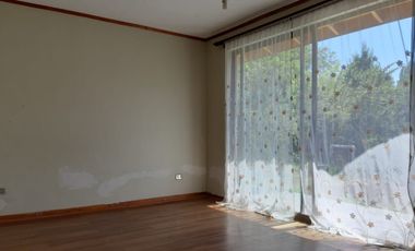 Se Arrienda Casa en Parcela Compartida en Condominio en Pirque