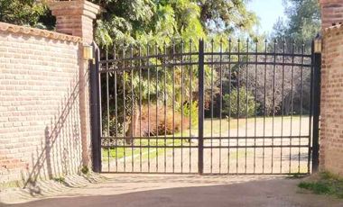 Se Arrienda Casa en Parcela Compartida en Condominio en Pirque