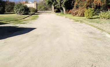 Se Arrienda Casa en Parcela Compartida en Condominio en Pirque