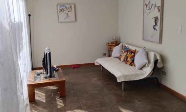 Se Arrienda Casa en Parcela Compartida en Condominio en Pirque