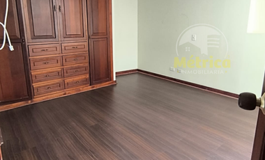 DISPONIBLE APARTAMENTO SECTOR BOMBONA EN VENTA O ARRIENDO