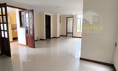 DISPONIBLE APARTAMENTO SECTOR BOMBONA EN VENTA O ARRIENDO