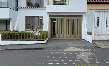 CASA EN ARRIENDO BARRIO SANTA ANA- PANAMERICANA