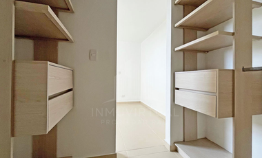 SE VENDE APARTAMENTO EN GALICIA CERRITOS