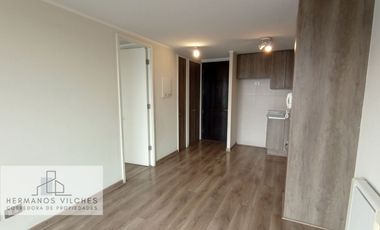 DPTO. 1 DORM / 1 BAÑO / 1 BOD. BARRIO REPÚBLICA, SANTIAGO CENTRO.-