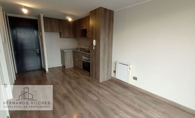 DPTO. 1 DORM / 1 BAÑO / 1 BOD. BARRIO REPÚBLICA, SANTIAGO CENTRO.-
