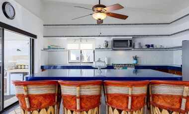 Casa frente al mar, vista al océano y montaña, venta, Punta Pescadero, Los Barriles