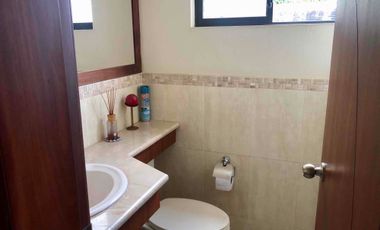 Hermosa casa en venta, sector El Retorno, conjunto cerrado con seguridad digital!