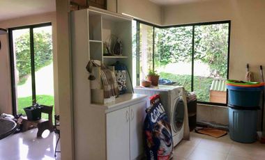 Hermosa casa en venta, sector El Retorno, conjunto cerrado con seguridad digital!