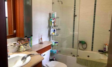 Hermosa casa en venta, sector El Retorno, conjunto cerrado con seguridad digital!