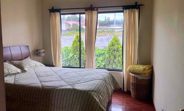 Hermosa casa en venta, sector El Retorno, conjunto cerrado con seguridad digital!