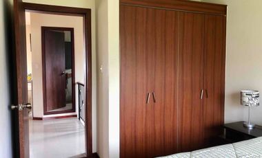 Hermosa casa en venta, sector El Retorno, conjunto cerrado con seguridad digital!